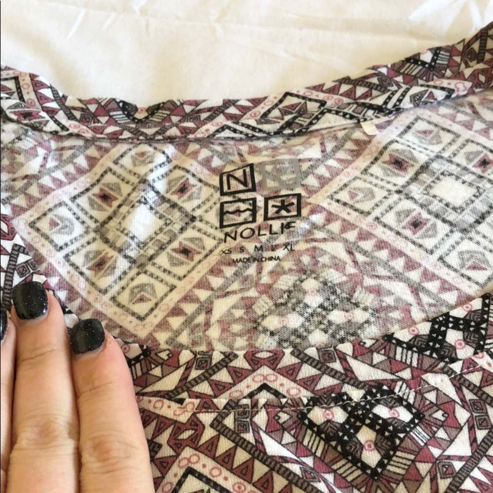 Patterned tee - Picture 2 of 2